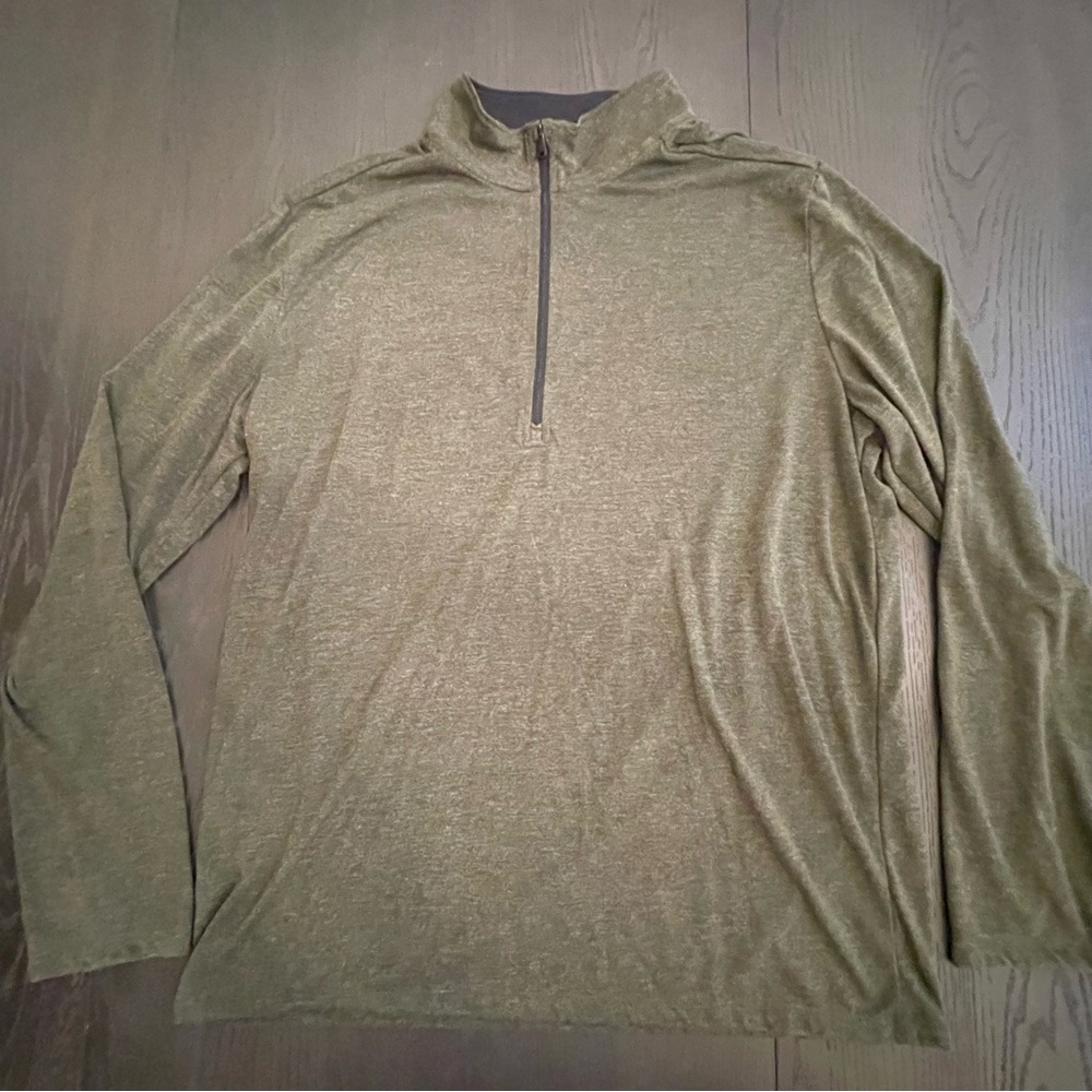 Under Armour Green Half Zip Pullover Size XL‎